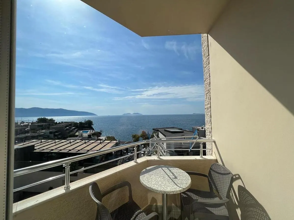Cc Hotel & Residence Vlorë