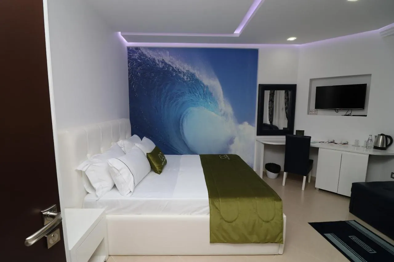 Cc Hotel & Residence Vlorë