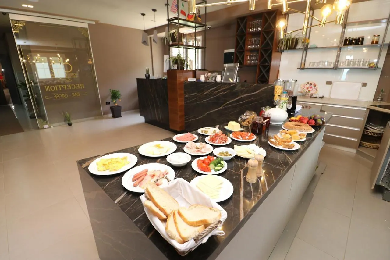 Cc Hotel & Residence Vlora