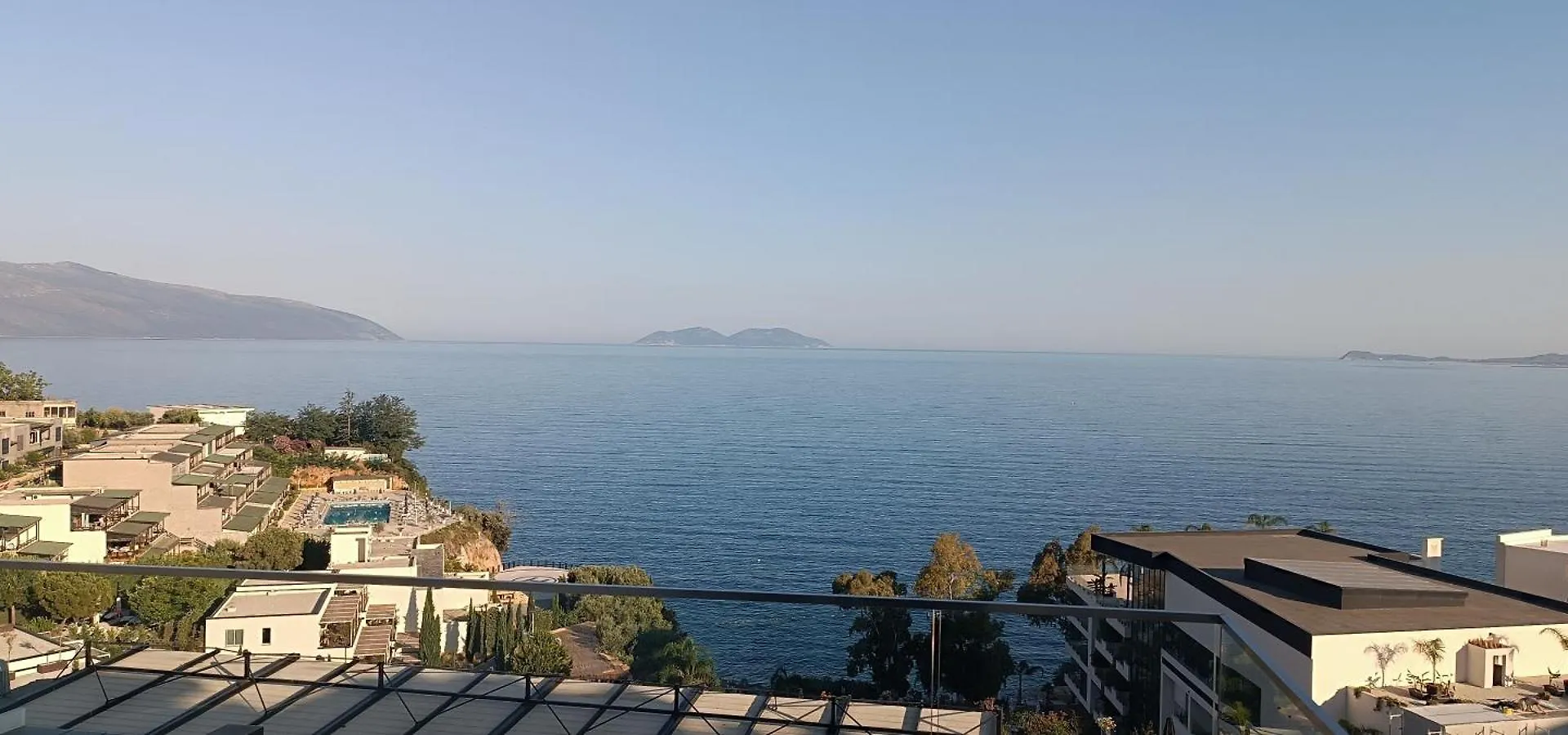 Cc Hotel & Residence Vlora